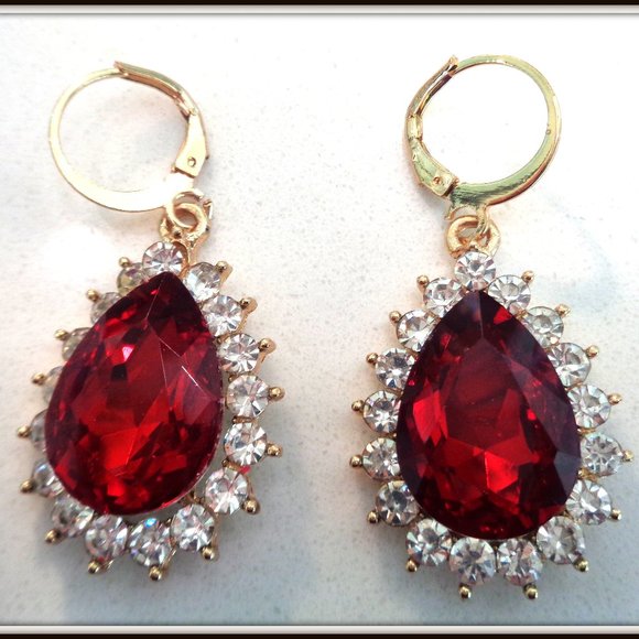 Fashion Red crystal ladys Pear Shap Drop Earring - Picture 2 of 3
